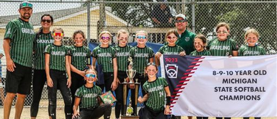 2023 8-10 Softball District & State Champions